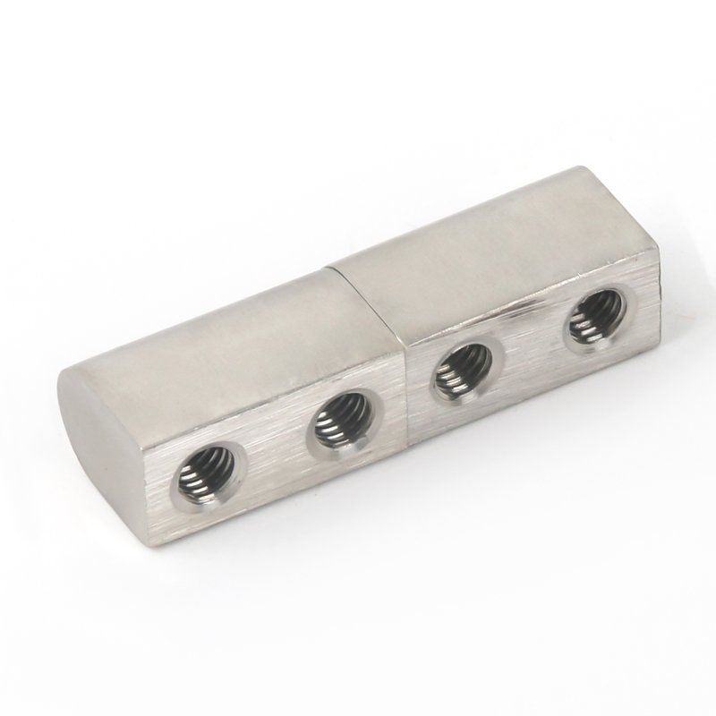 Banaketa kutxa bisagra